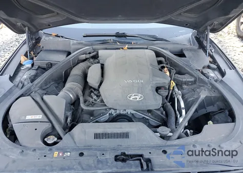 2016 Hyundai Genesis 3.8L z USA, uszkodzony, nr VIN KMHGN4JE7GU129465